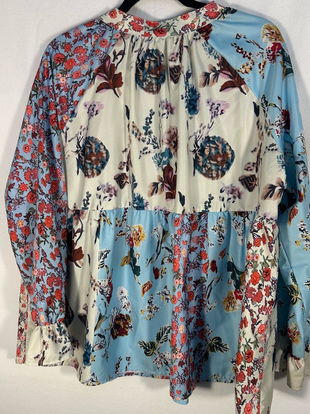Light Blue Floral Patchwork Tunic Top - Picture 3 of 5